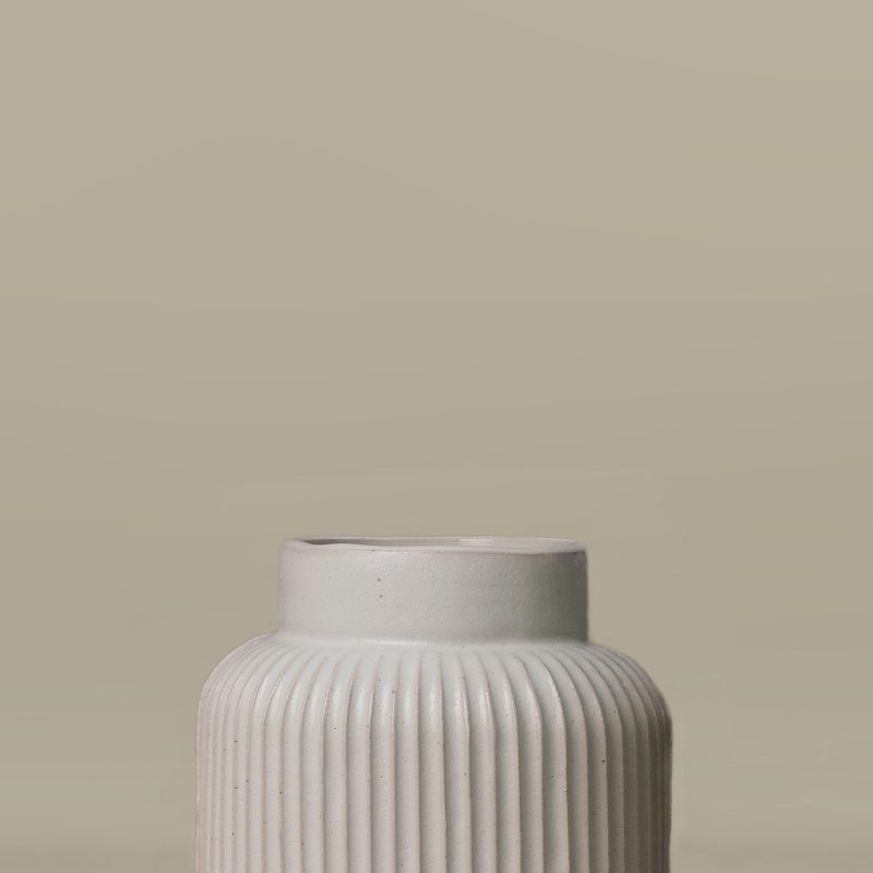 The Small Lutyens Vase In Stone - Image 3