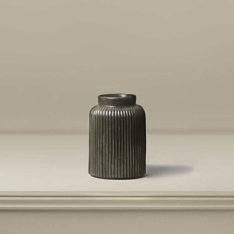 The Small Lutyens Vase In Slate - Image 2