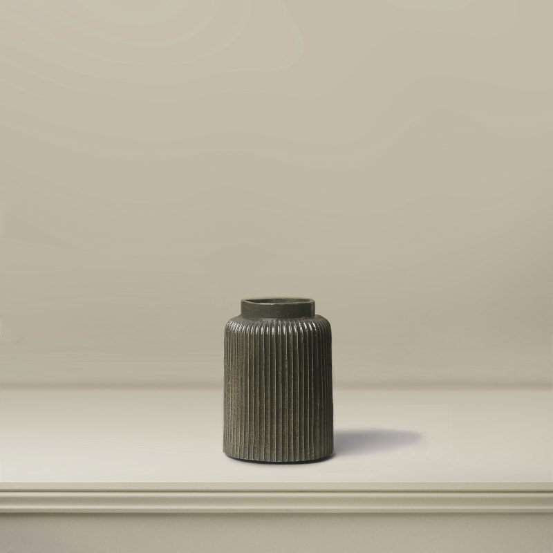 The Medium Lutyens Vase In Slate