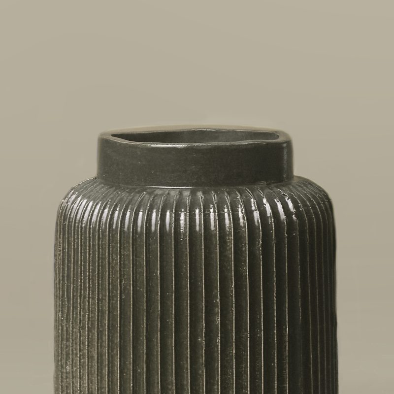 The Large Lutyens Vase In Slate - Image 3